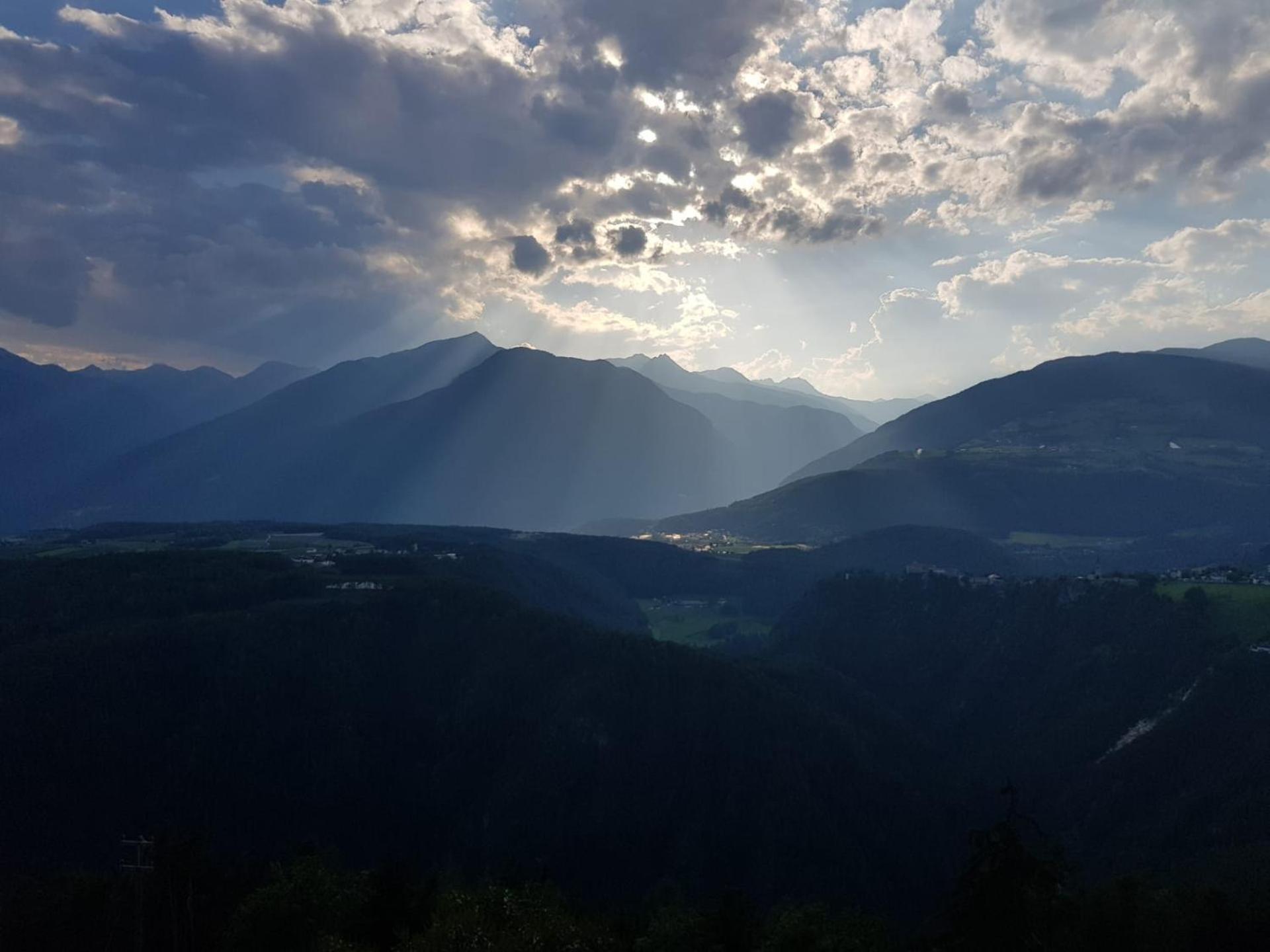 Forchnerhof Panorama - Dolomitenblick Rodengo Bagian luar foto